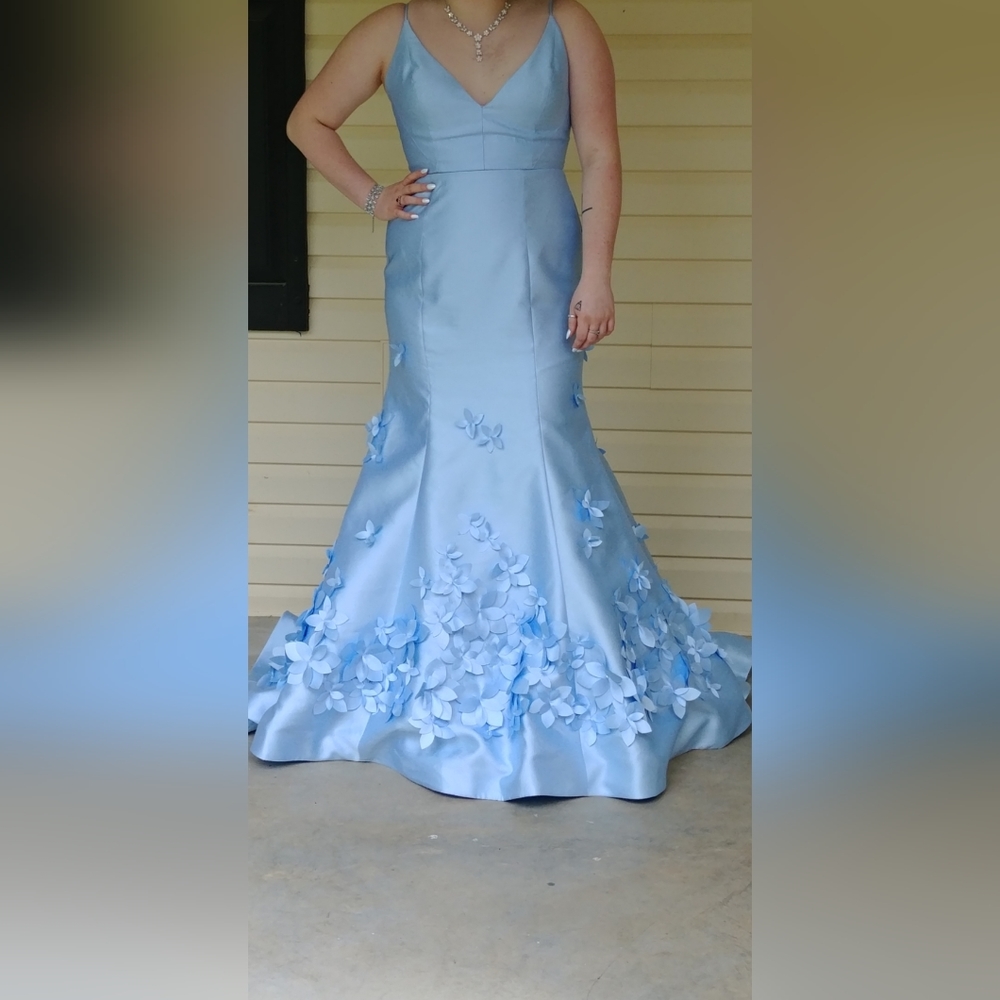 SHERRI HILL..PROM DRESS